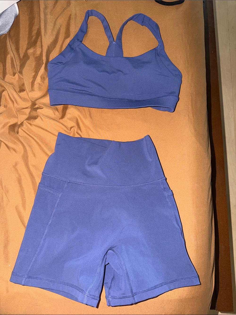 LSKD Future Dusk Activewear Set - Sports Bra & High-Waist Shorts
